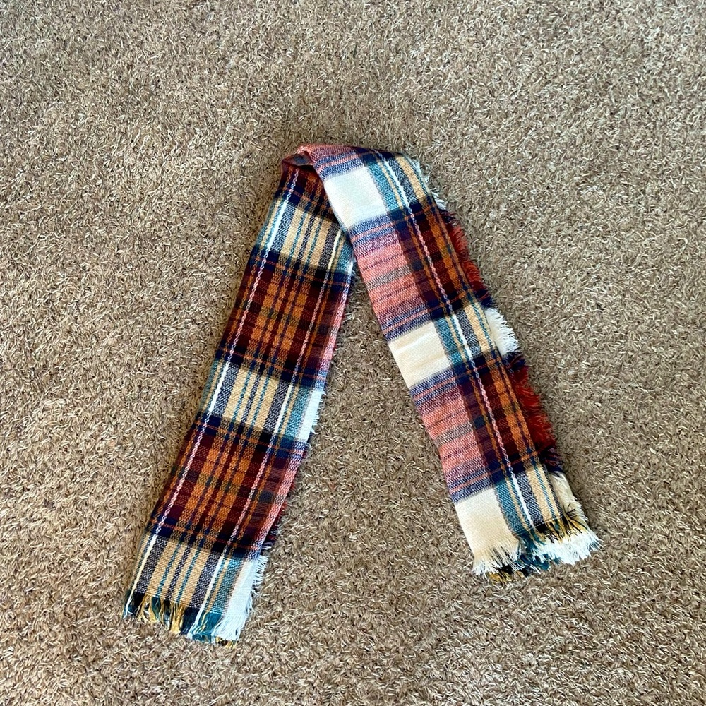 Steve Madden Scarf